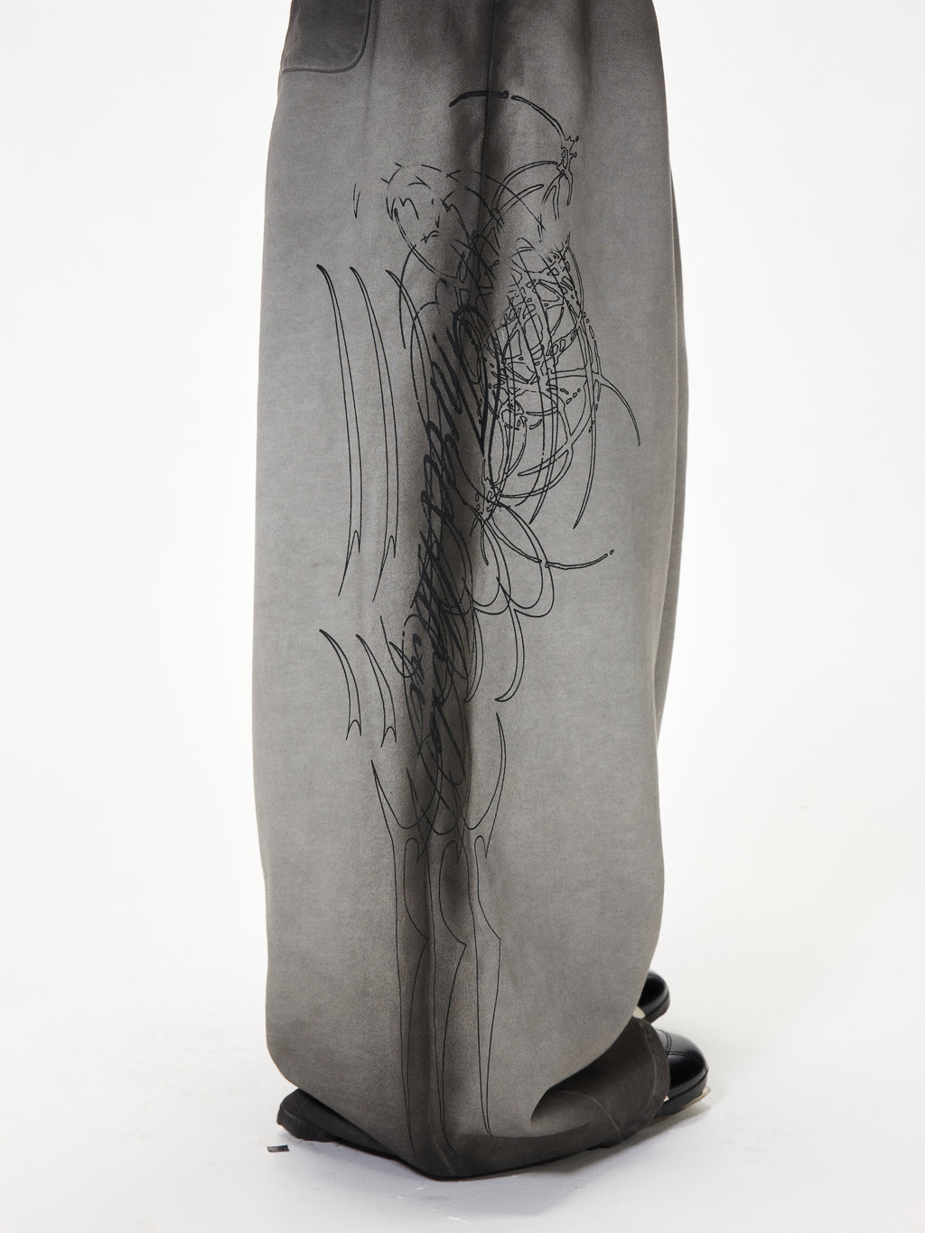 3mode 26ss Qishanminglizi Collaboration Edition - Gradient Wash Flare Sweatpants
